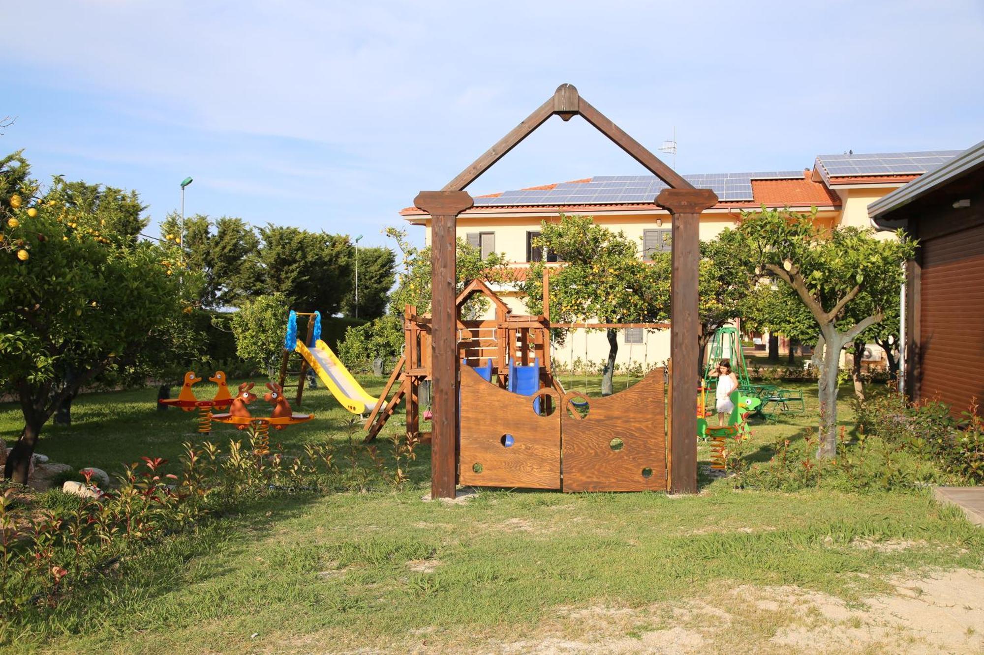 Club Esse Aquilia Beach Village Badolato Marina Zewnętrze zdjęcie