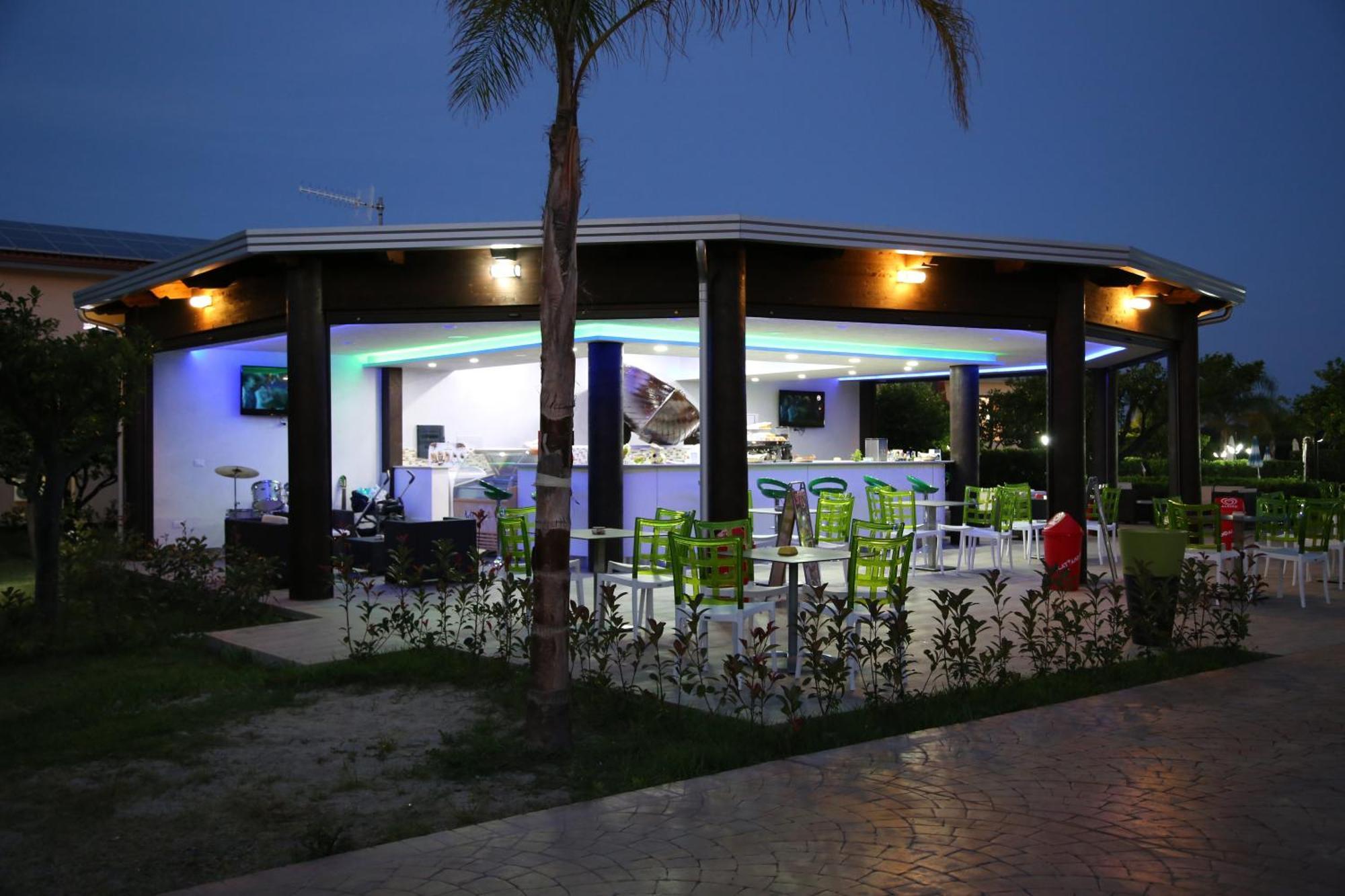Club Esse Aquilia Beach Village Badolato Marina Zewnętrze zdjęcie